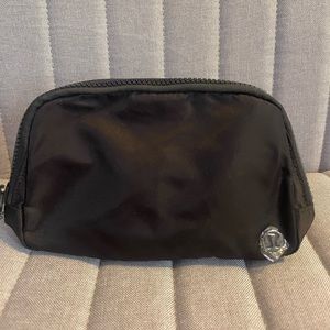 Lululemon belt bag